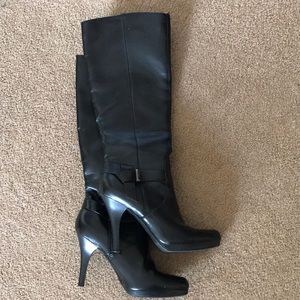 Black dress boots